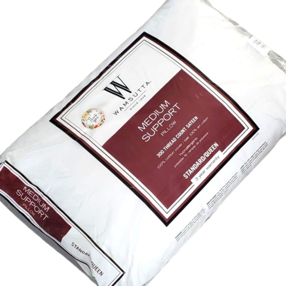New Wamsutta Medium Support Pillow - Crisp White. Standard/Queen.
